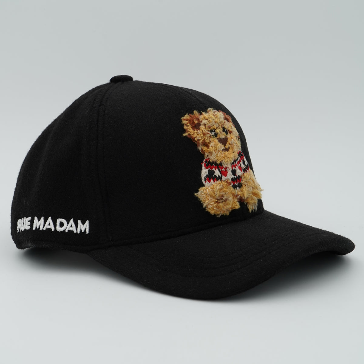 Cappello con Visiera Rue Madam Paris Marvin Love Cap 1616 Nero in Misto Lana con Orsetto Applicato e Logo Ricamato