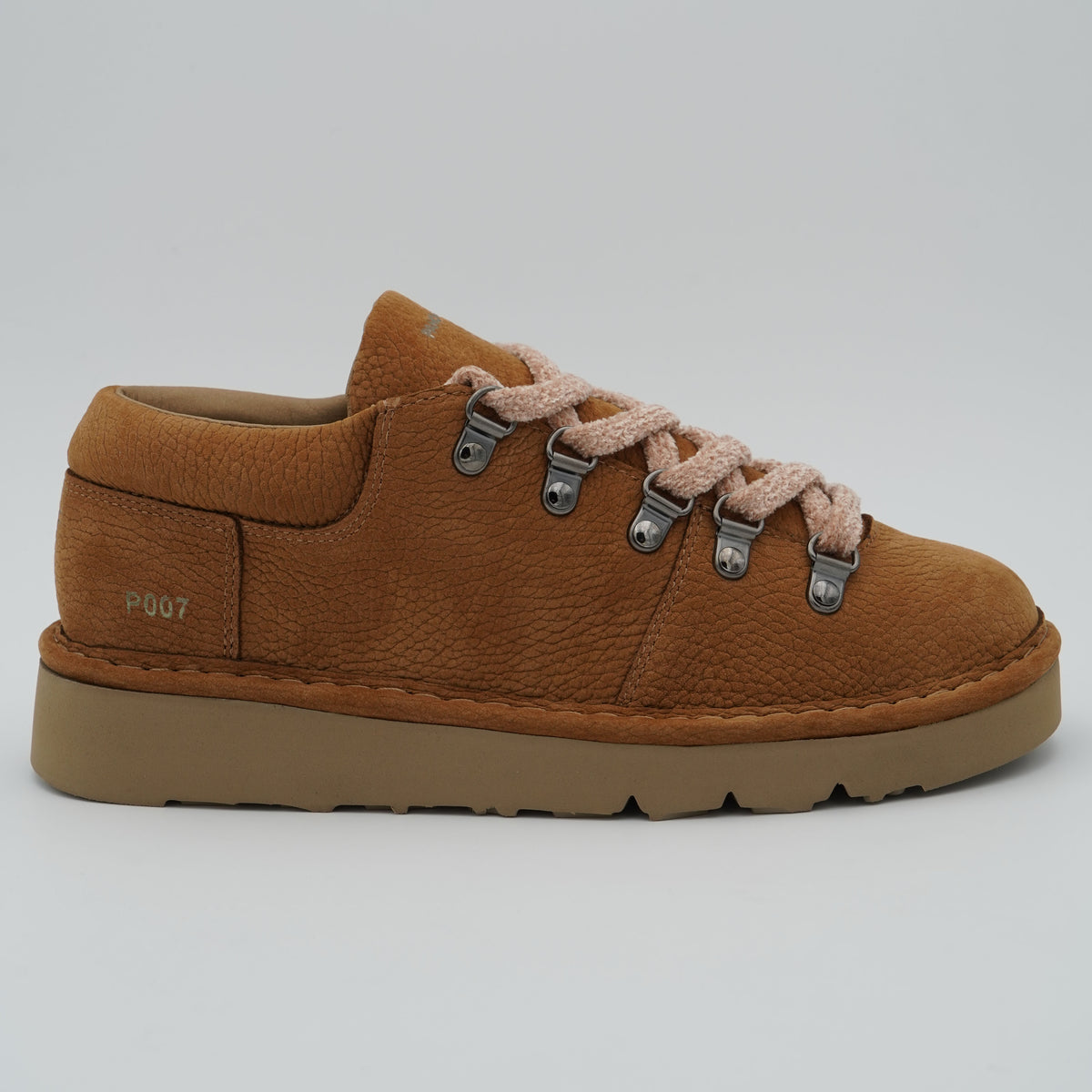 Scarpa Allacciata Panchic P007 Clay P007W010 D016 in Nabuk Brown Sugar con Lacci in Ciniglia Rosa Cipria e Suola EVA