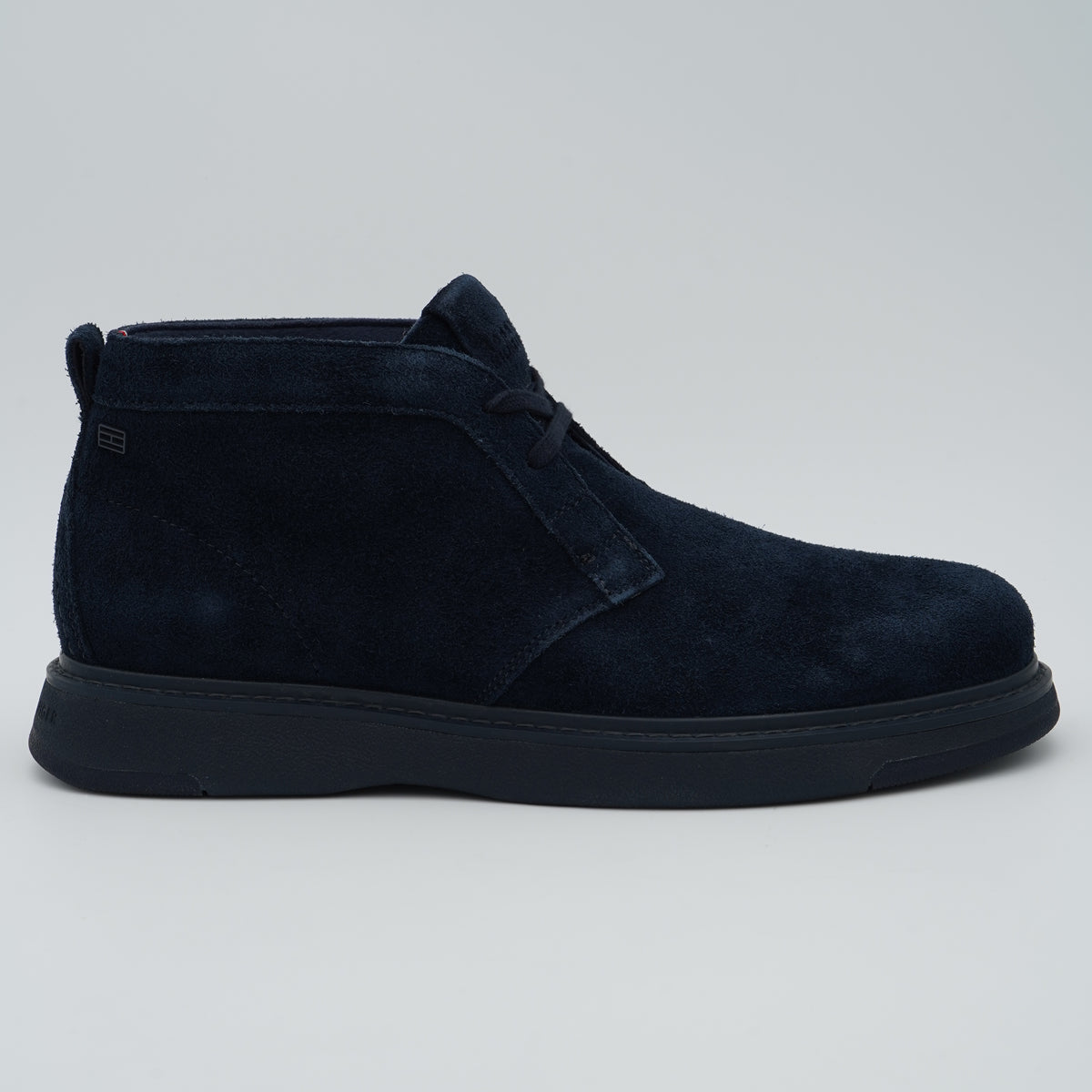 Polacchino Tommy Hilfiger Comfort Suede Chukka FM0FM06074 DW5 Navy Blue in Pelle Scamosciata con Suola EVA