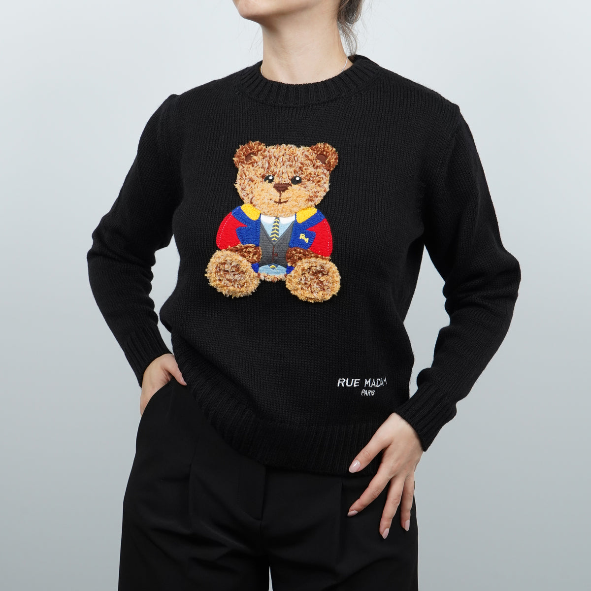 Maglione Rue Madam Paris Marvin Jumper 1507 Nero in Misto Lana con Orsetto Marvin Teddy Ricamato e Logo