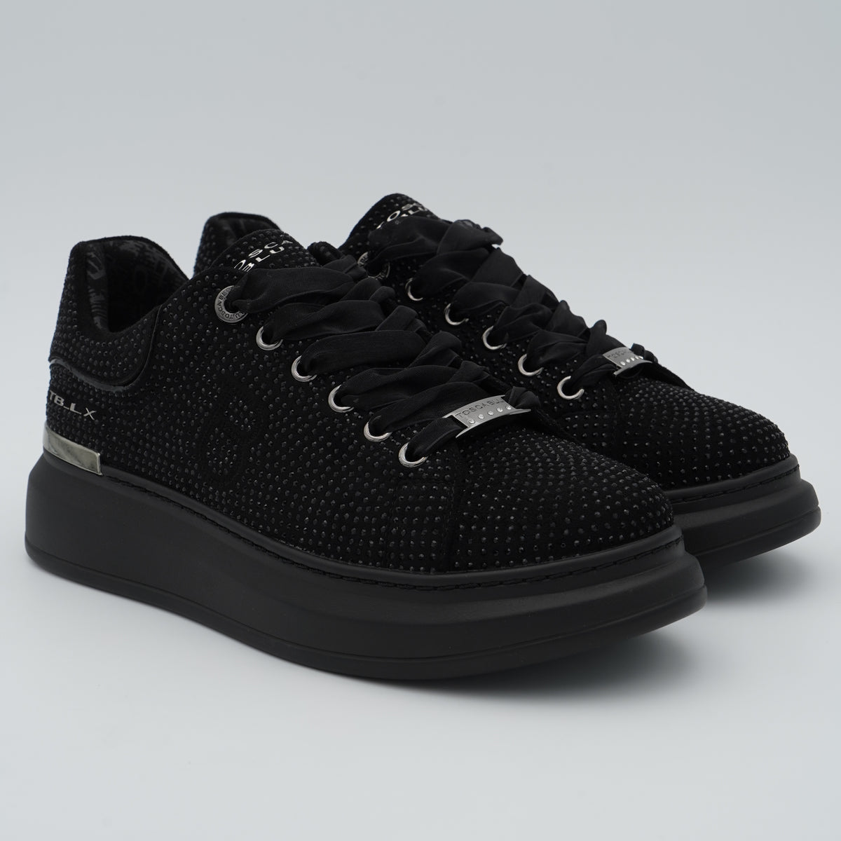 Sneakers Tosca Blu City Luxe SF2602S028 C99 Nero con Micro Strass, Lacci in Raso e Suola Platform