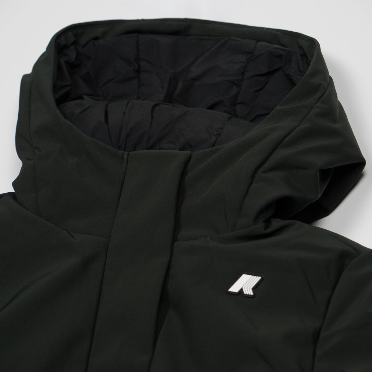 Giubbotto K-Way Siphane Hybrid Warm Shell K8161DW USY Nero con Cappuccio, Inserti Trapuntati e Imbottitura PrimaLoft Riciclata