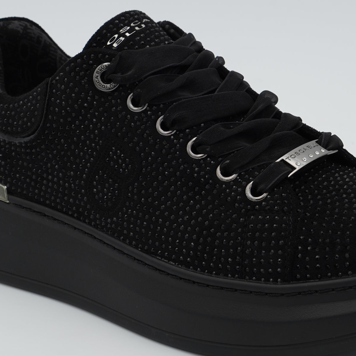 Sneakers Tosca Blu City Luxe SF2602S028 C99 Nero con Micro Strass, Lacci in Raso e Suola Platform