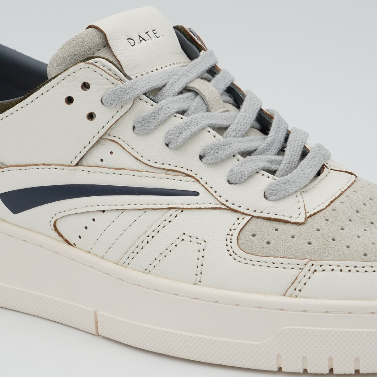 Sneakers D.A.T.E. Torneo Colored M451TOCOWG White Green in Pelle Bianca e Camoscio