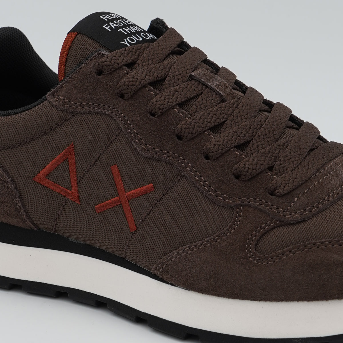 Sneakers SUN68 Tom Solid Z46101 08 Marrone in Nylon e Suede con Logo Ricamato e Suola EVA