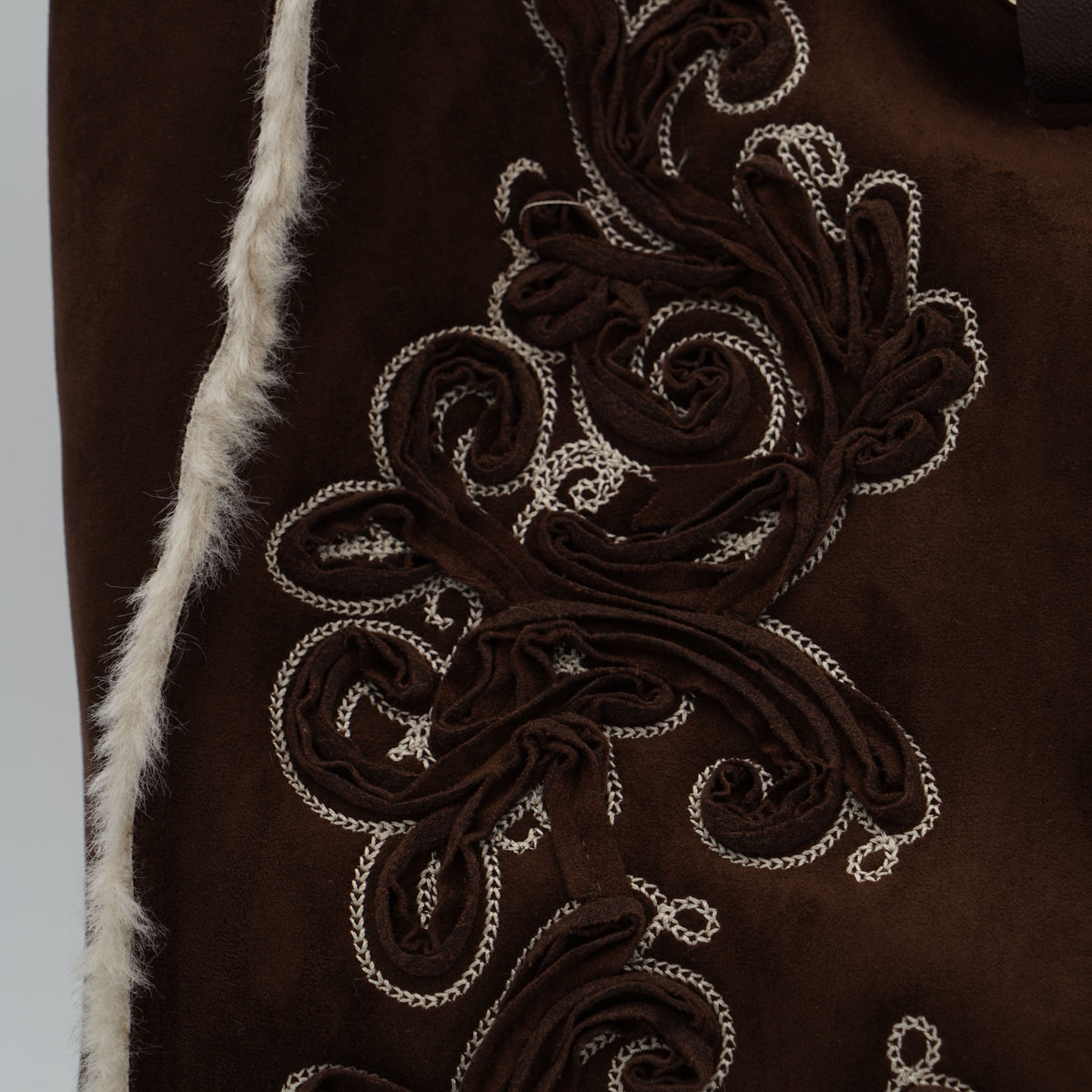 Borsa Ermanno Firenze by Ermanno Scervino Large Tote Barbara Shirling 12402297 Marrone Scuro con Ricami Cornely, Profili Faux Fur e Doppi Manici