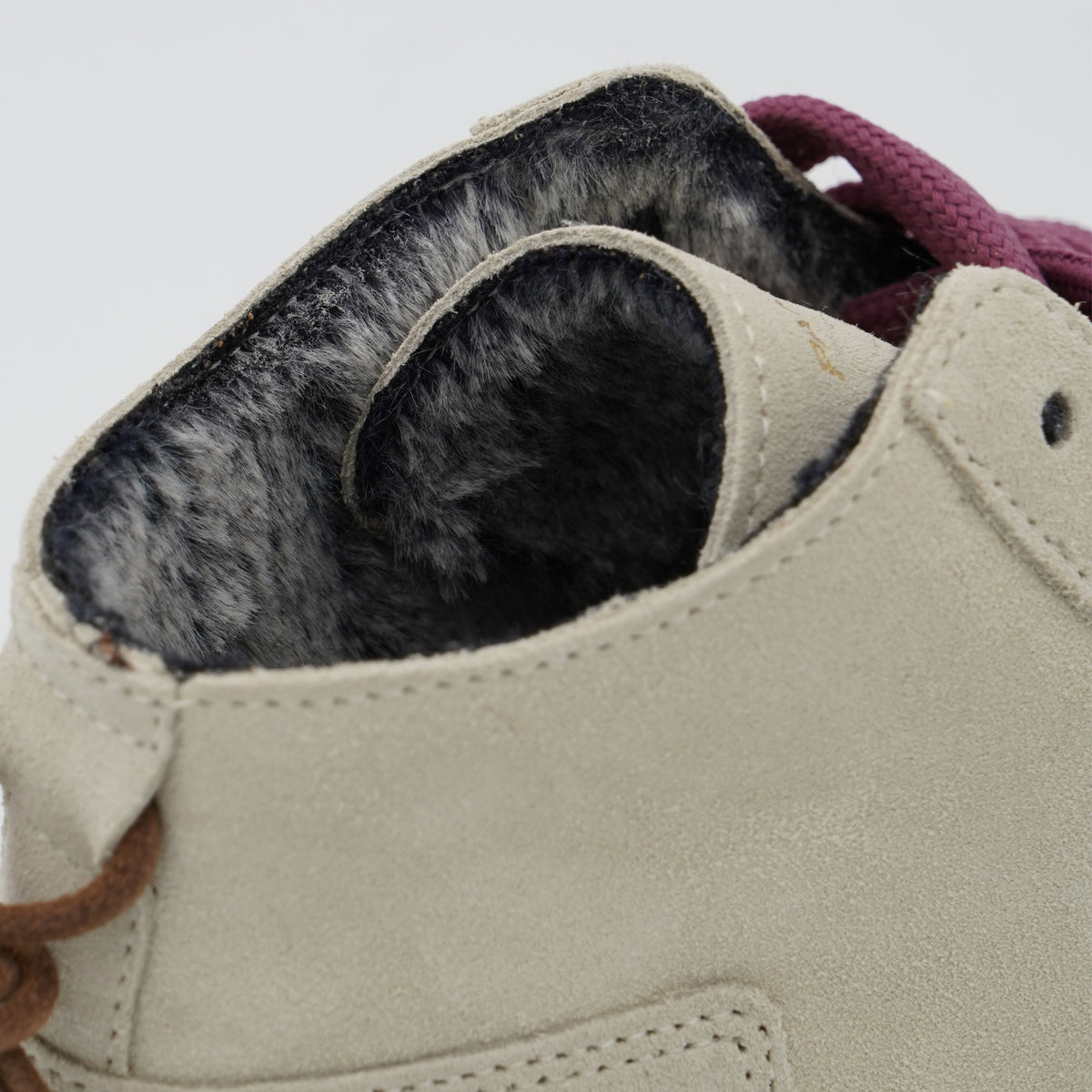Polacchino Panchic P001 Icon P001W036 B002 in Camoscio Avorio con Fodera Faux Fur, Lacci Bordeaux e Suola EVA