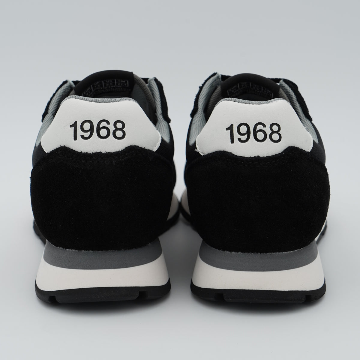 Sneakers SUN68 Tom Solid Z46101 11 Nero in Nylon e Suede con Logo Ricamato e Suola EVA