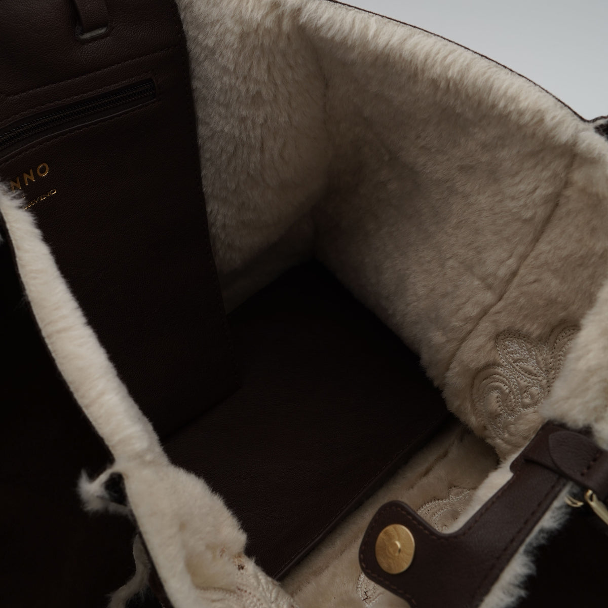 Borsa Ermanno Firenze by Ermanno Scervino Large Tote Barbara Shirling 12402297 Marrone Scuro con Ricami Cornely, Profili Faux Fur e Doppi Manici