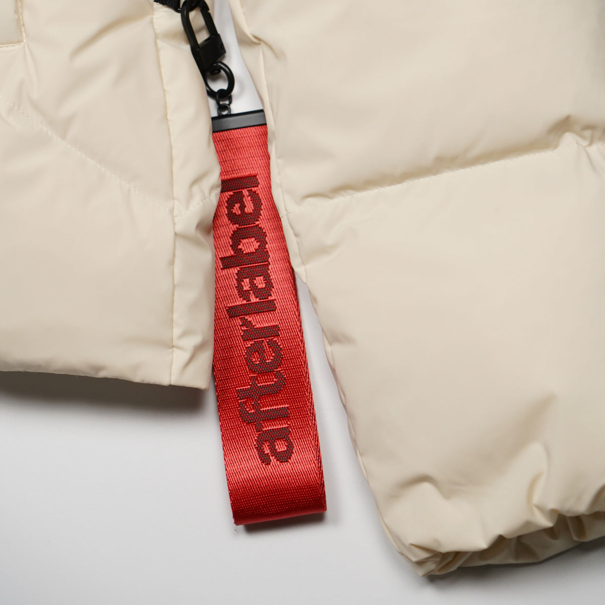 Piumino Corto After Label Helsinki N7864 020 Panna Oversize