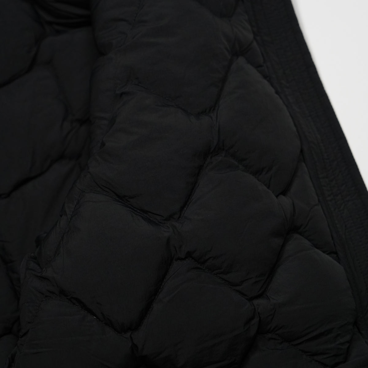 Giubbotto K-Way Siphane Hybrid Warm Shell K8161DW USY Nero con Cappuccio, Inserti Trapuntati e Imbottitura PrimaLoft Riciclata