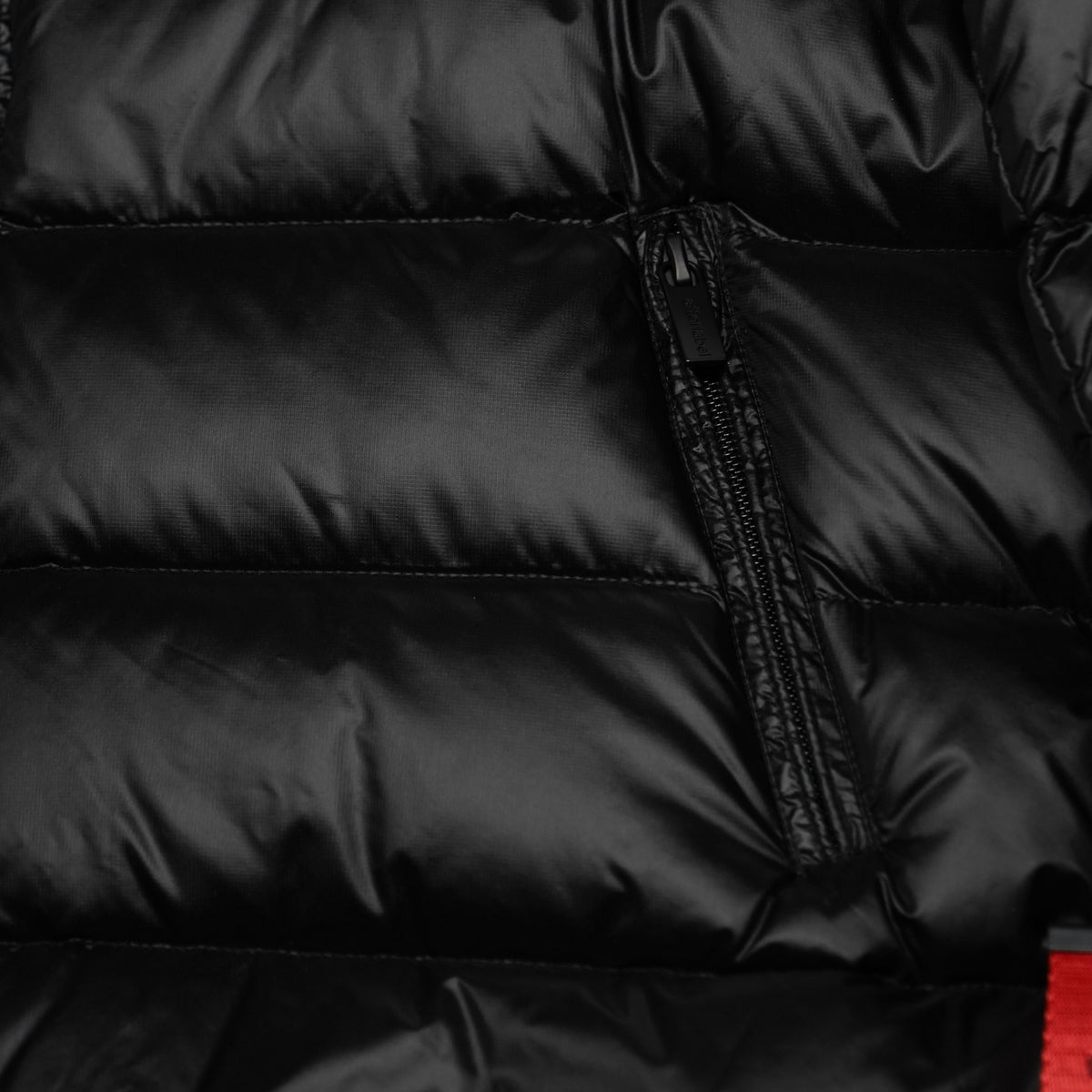 Piumino Corto After Label Blaine 999 Nero Oversize