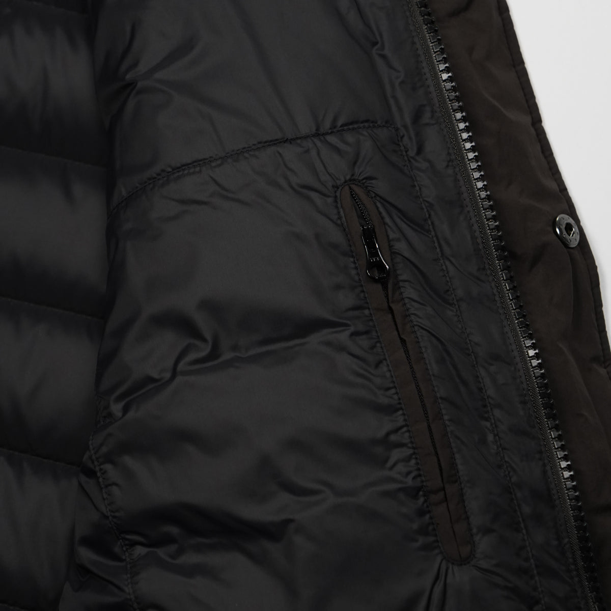Piumino Colmar Originals 1257 790 Marrone con Imbottitura in Piuma