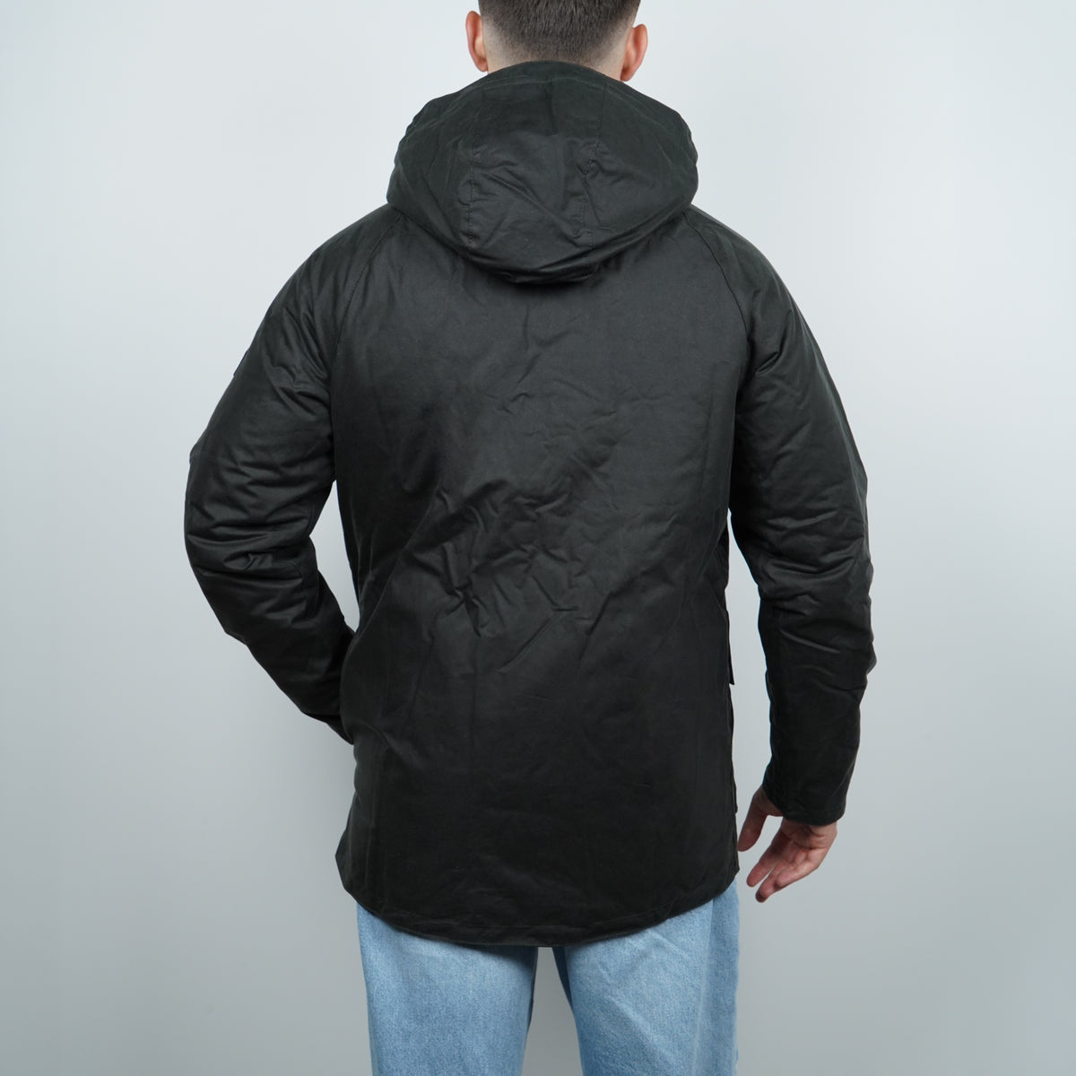 Giubbotto Barbour International Oakdale Wax Jacket MWX2503SG51 Sage in Cotone Cerato con Cappuccio