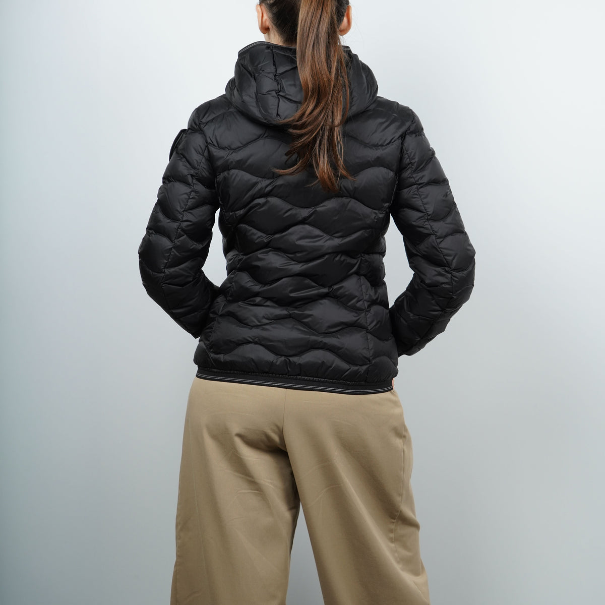 Piumino Blauer Camelia 26WBLDC03033 999EI Nero con Imbottitura in Piuma