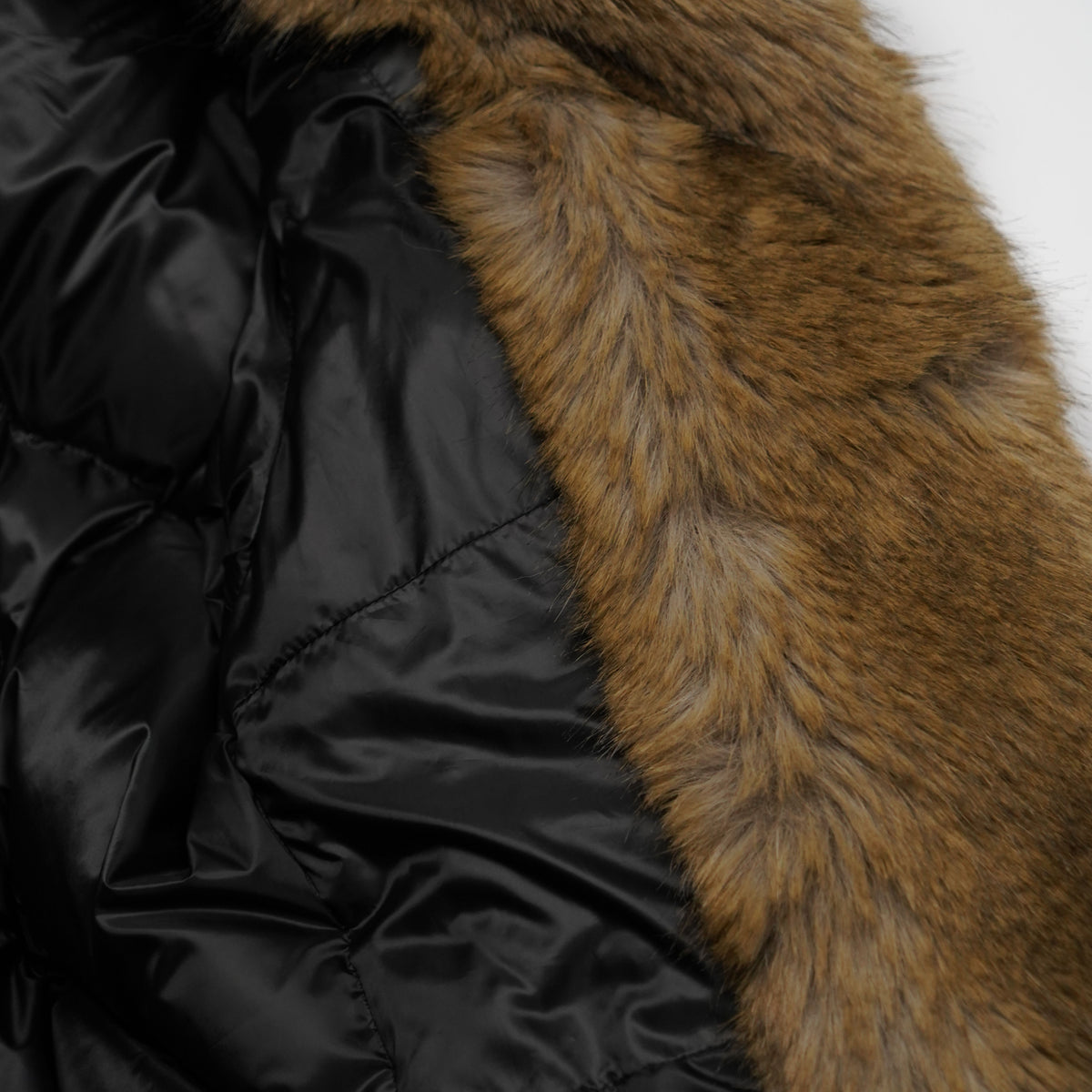 Piumino Peuterey Vertis Ecofur 5748 Nero