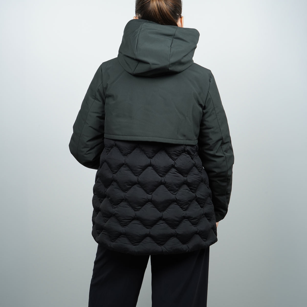 Giubbotto K-Way Siphane Hybrid Warm Shell K8161DW USY Nero con Cappuccio, Inserti Trapuntati e Imbottitura PrimaLoft Riciclata
