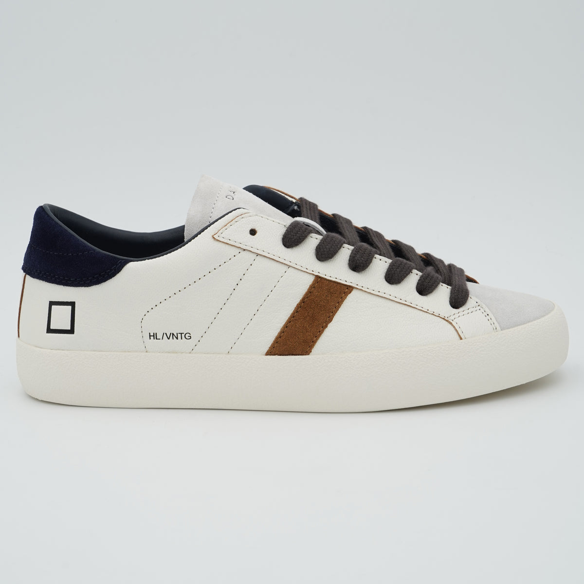 Sneakers D.A.T.E. Hill Low Vintage M451HLVNWL White Blue in Pelle e Suede