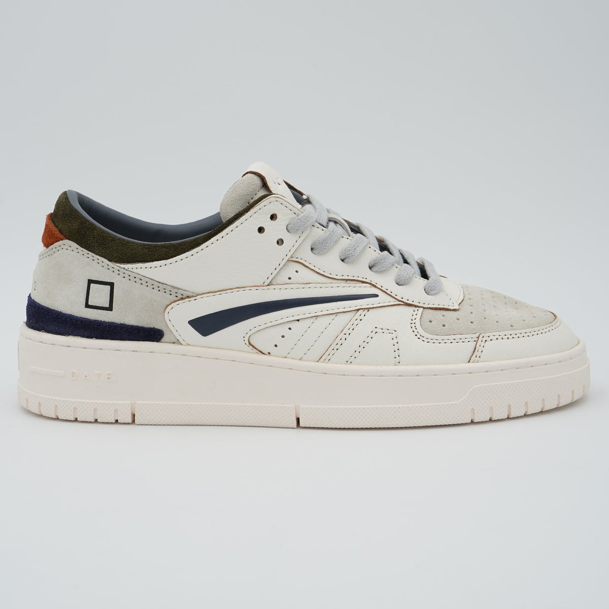 Sneakers D.A.T.E. Torneo Colored M451TOCOWG White Green in Pelle Bianca e Camoscio