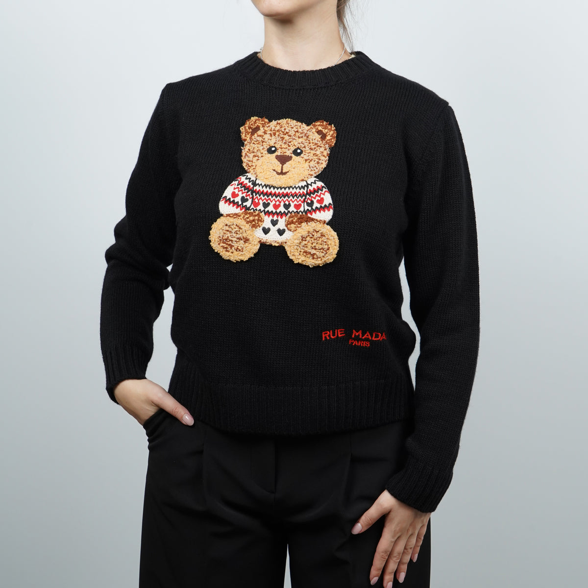 Maglione Rue Madam Paris Marvin Love Jumper 1612 Nero in Misto Lana con Orsetto Marvin Ricamato e Logo