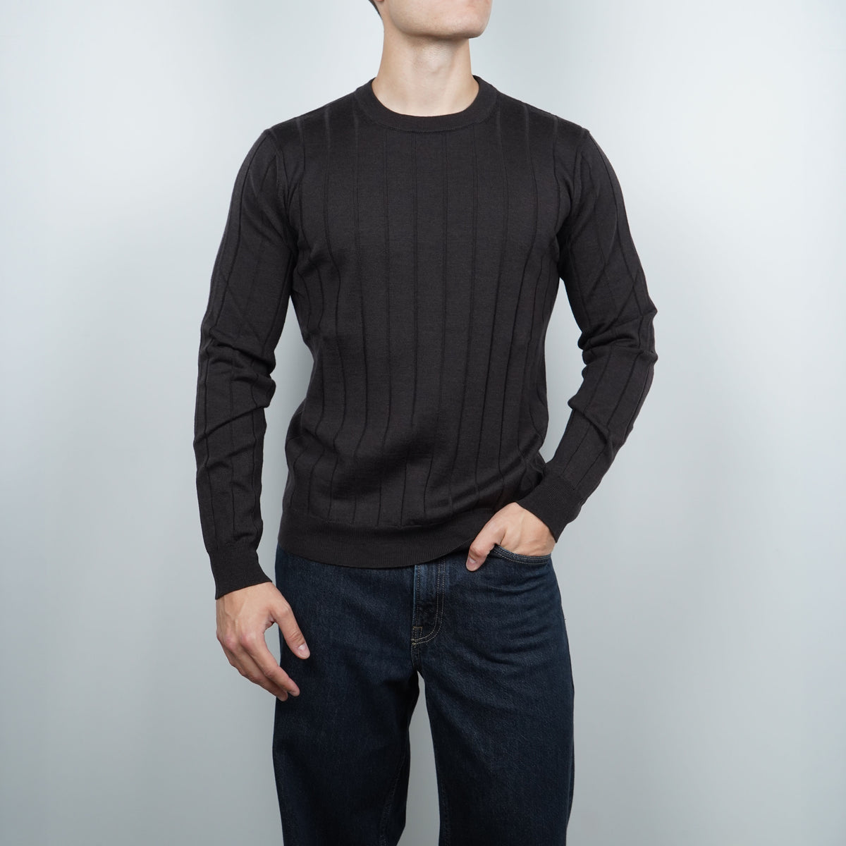 Maglione Girocollo a Coste Kangra W7K4006-00146 Nero in Lana Merino Extrafine
