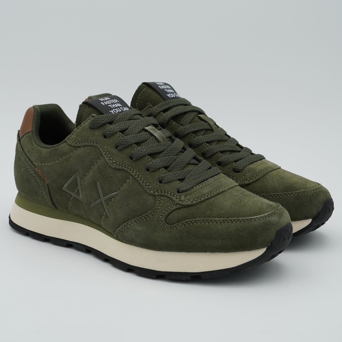 Sneakers SUN68 Tom Suede Z46106 74 Verde Militare Scuro in Camoscio con Logo Ricamato e Suola EVA