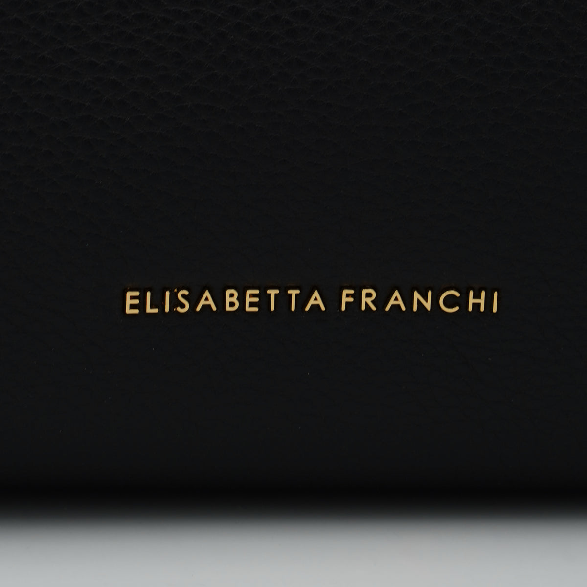 Borsa a Spalla Elisabetta Franchi BS23A66E2 Nera con Logo Oro