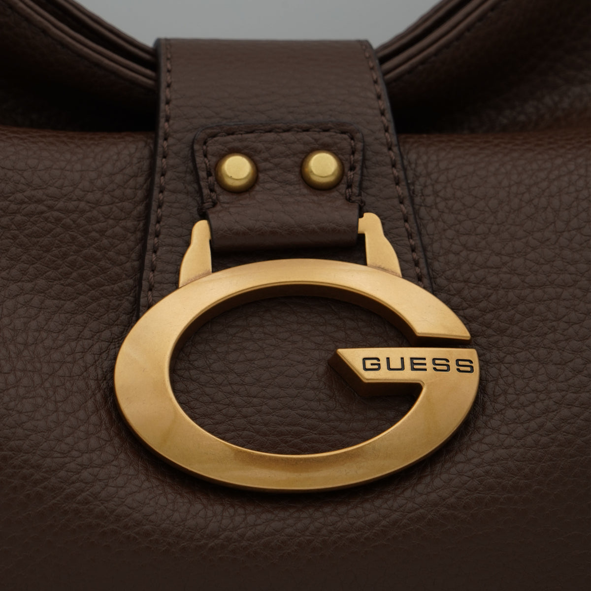 Borsa a Spalla Guess Camden Medium HWBB9308180 Espresso Marrone Scuro con Logo G Dorato