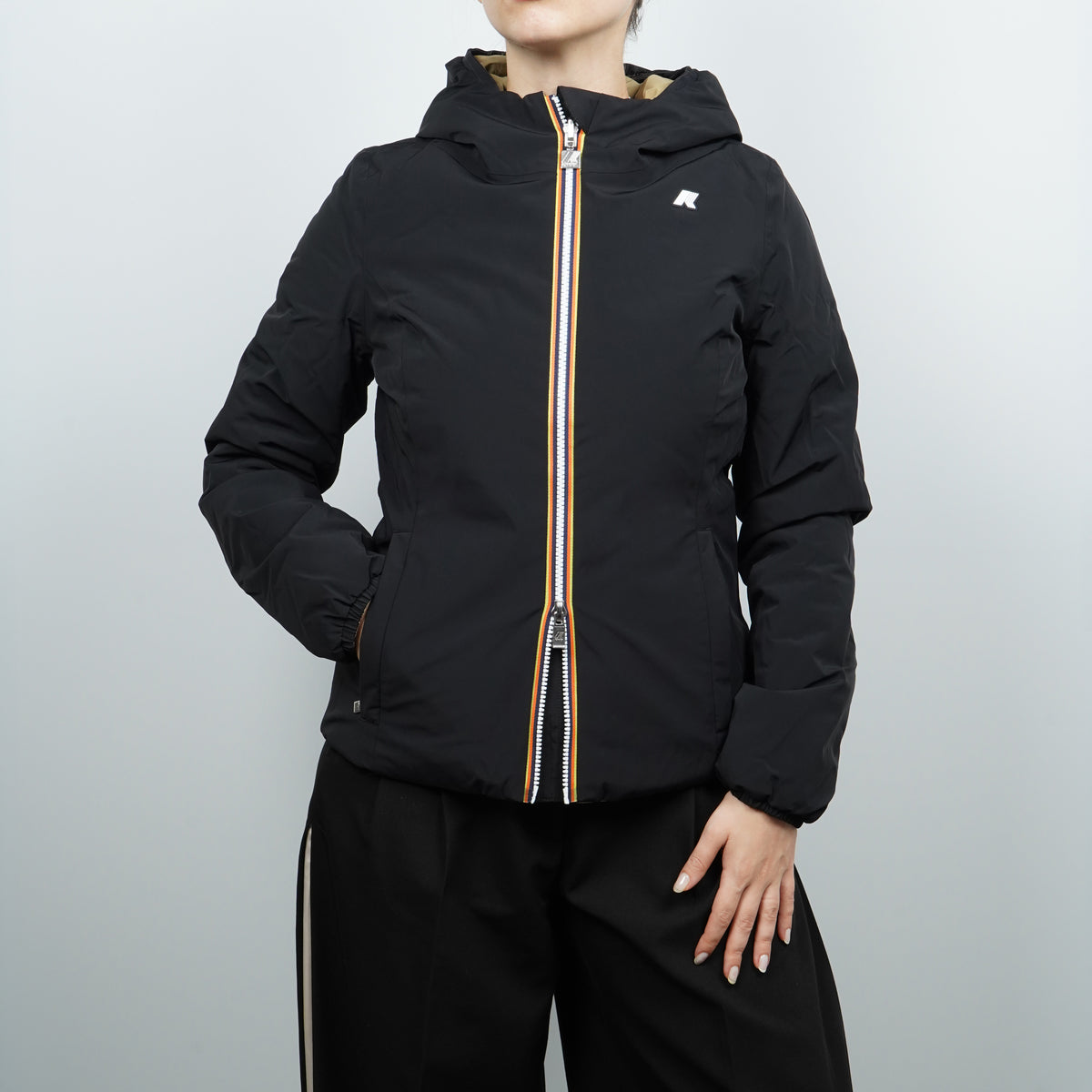 Giubbotto K-Way Lily ST Warm Double K6128TW DBN Nero e Beige Reversibile con Cappuccio e Imbottitura in Ovatta
