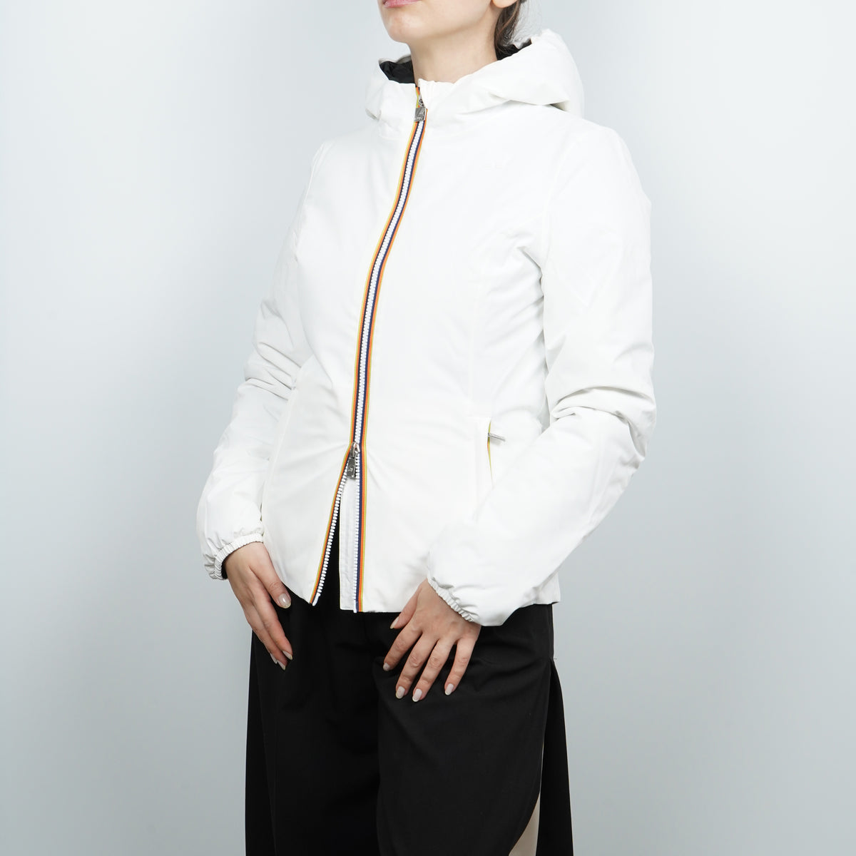 Giubbotto K-Way Lily ST Warm Double K6128TW DBP Bianco Naturale e Nero Reversibile con Cappuccio e Imbottitura Sintetica