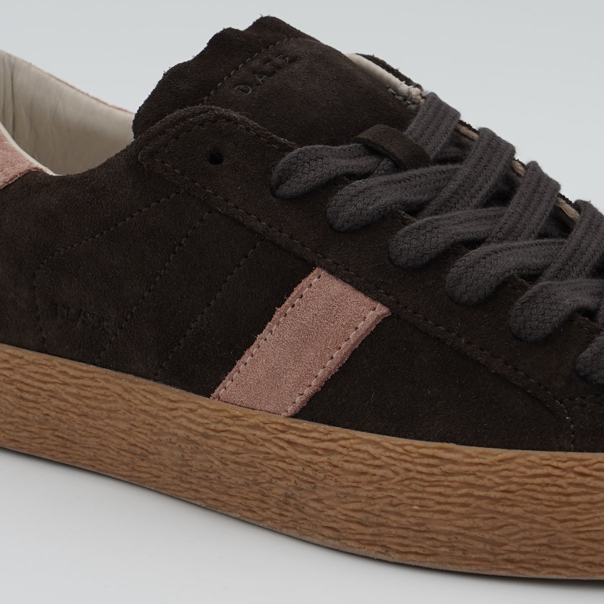 Sneakers D.A.T.E. Hill Low Suede W451HL SDBR Brown in Pelle Scamosciata Marrone con Dettagli Rosa