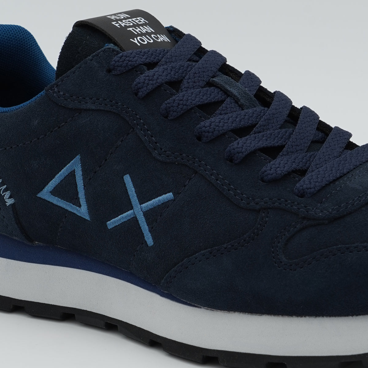 Sneakers SUN68 Tom Suede Z46106 07 Blu Navy in Camoscio con Logo Ricamato e Suola EVA