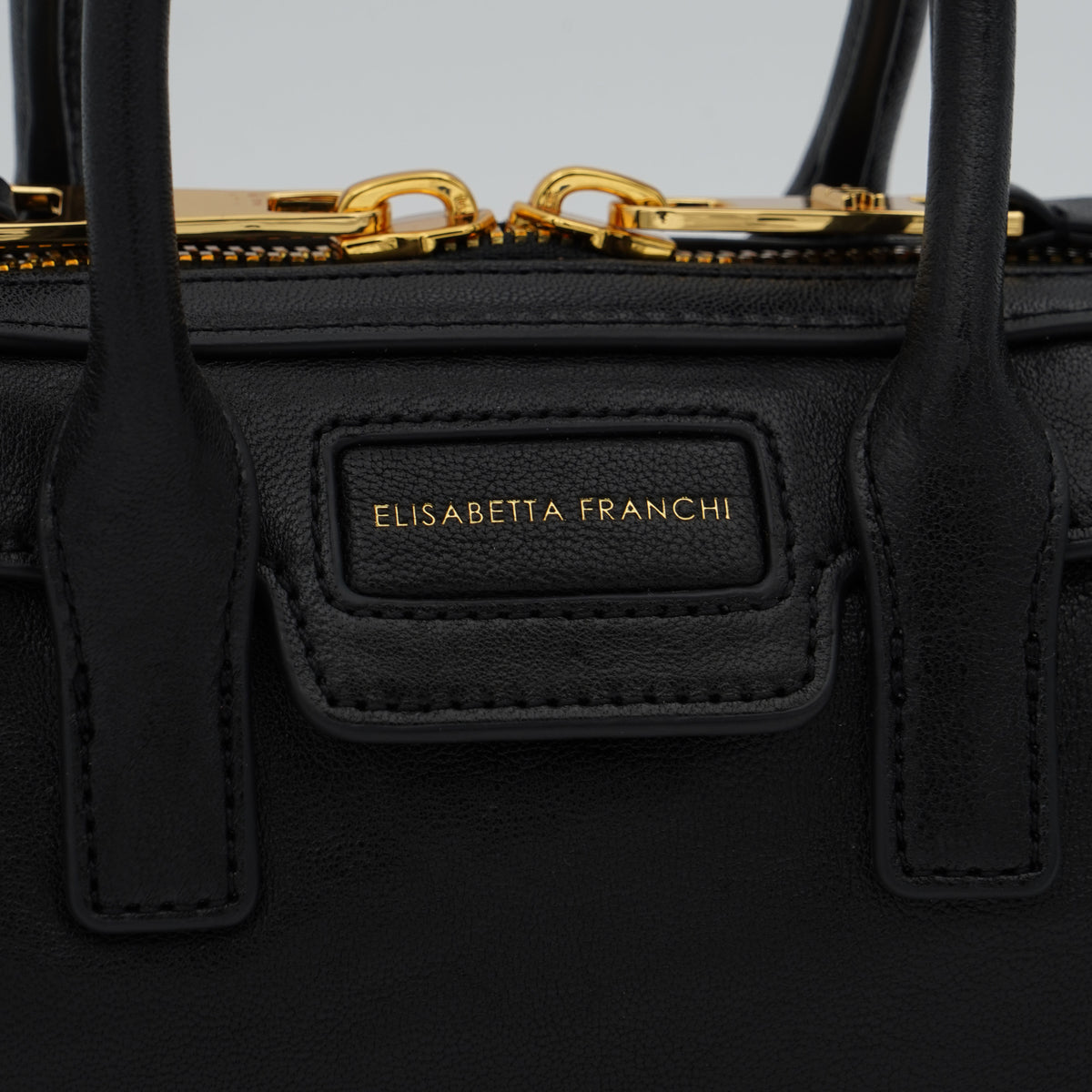 Borsa a Mano Elisabetta Franchi BS58A67E2 Nera con Dettagli Oro