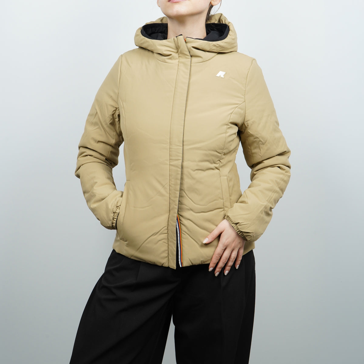 Giubbotto K-Way Lily ST Warm Double K6128TW DBN Nero e Beige Reversibile con Cappuccio e Imbottitura in Ovatta
