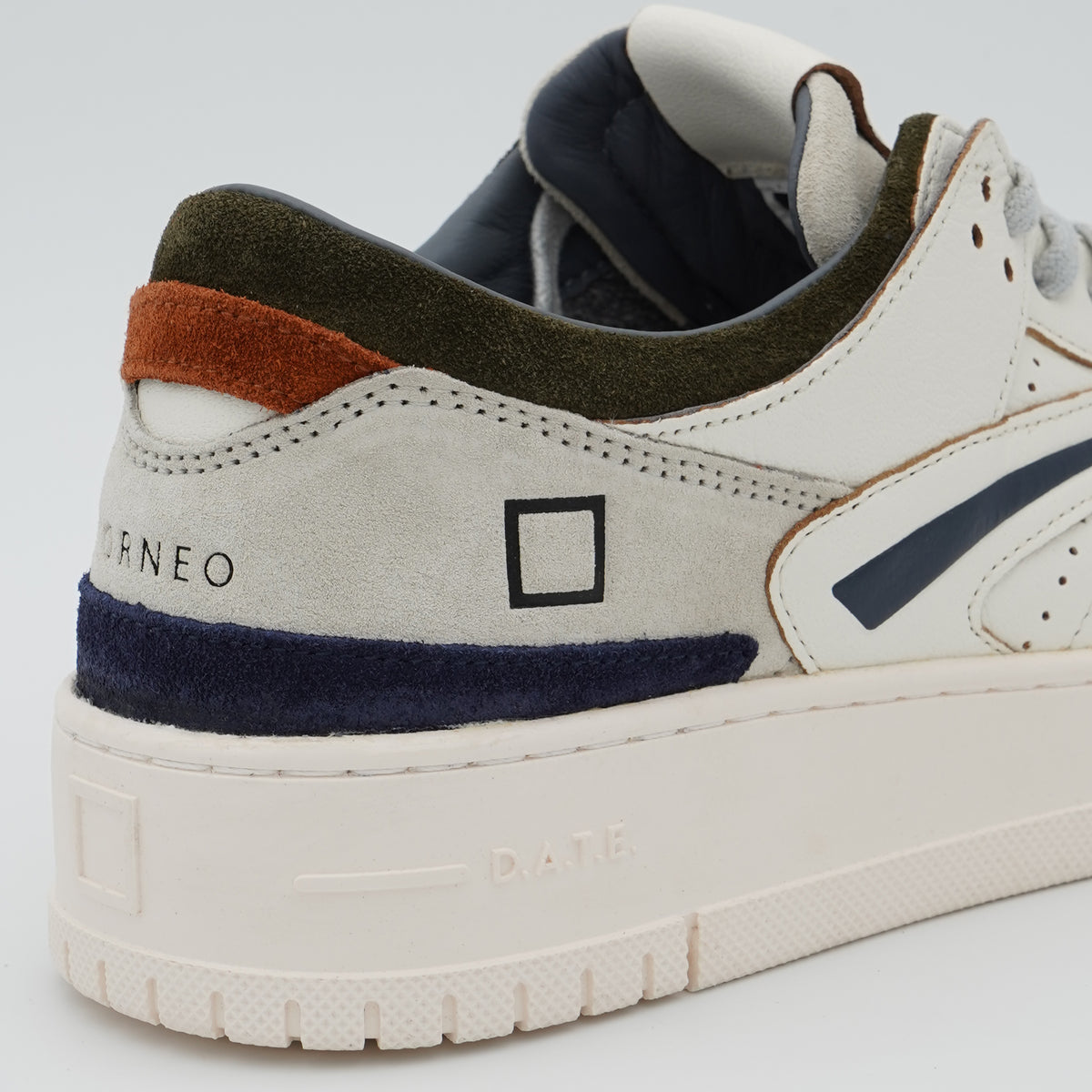 Sneakers D.A.T.E. Torneo Colored M451TOCOWG White Green in Pelle Bianca e Camoscio
