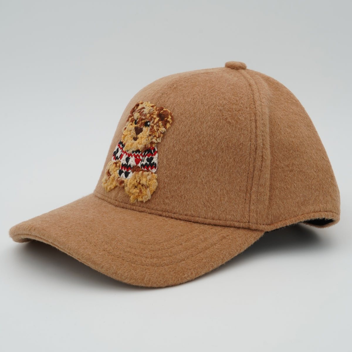 Cappello con Visiera Rue Madam Paris Marvin Love Cap 1616 Camel in Misto Lana con Orsetto Ricamato e Logo Laterale