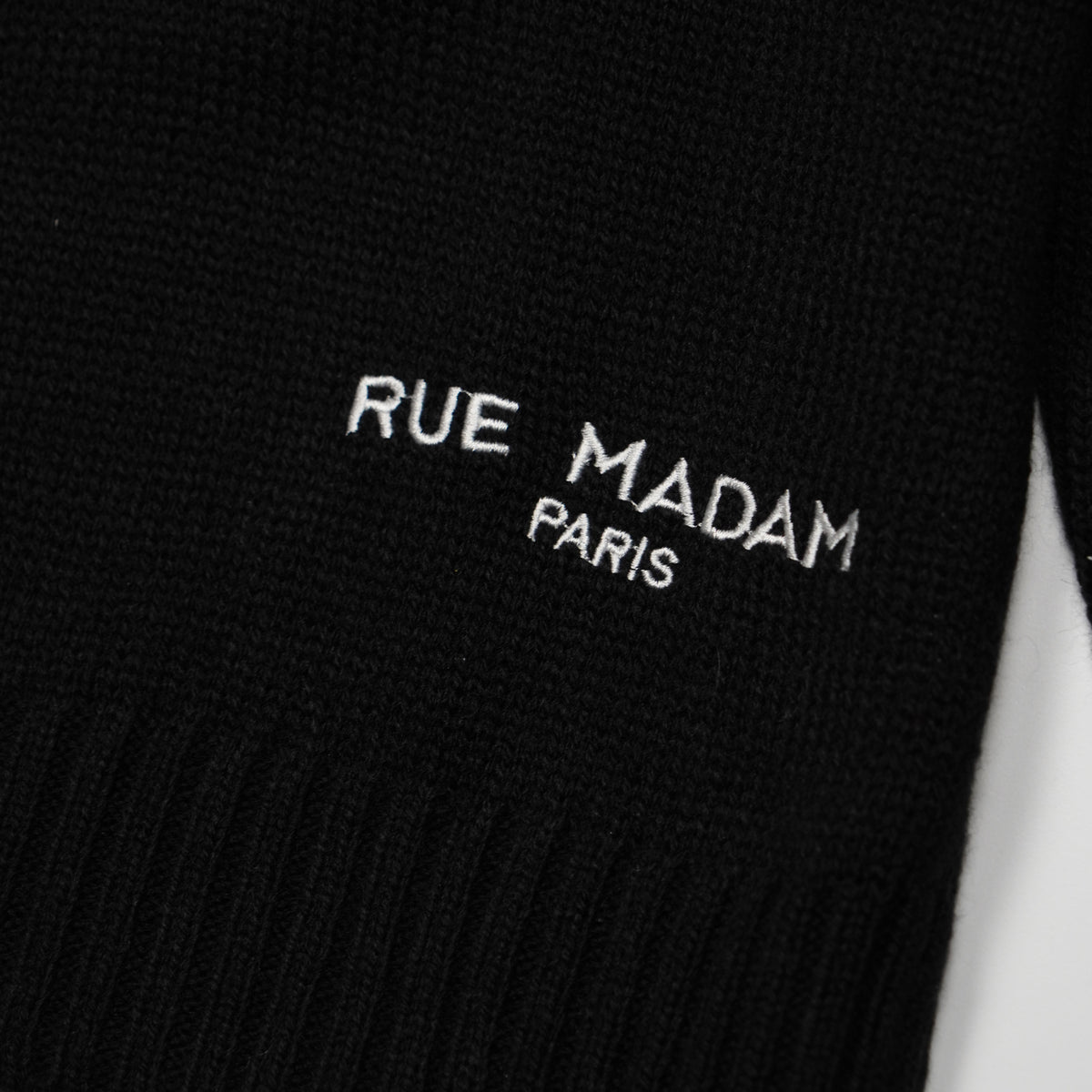 Maglione Rue Madam Paris Marvin Jumper 1507 Nero in Misto Lana con Orsetto Marvin Teddy Ricamato e Logo