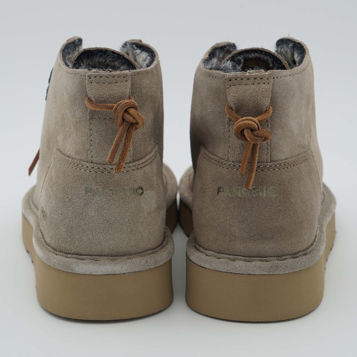 Polacchino Panchic Icon P001M036 D013 Noce in Camoscio con Fodera Faux Fur, Lacci Blu Cobalto e Suola EVA