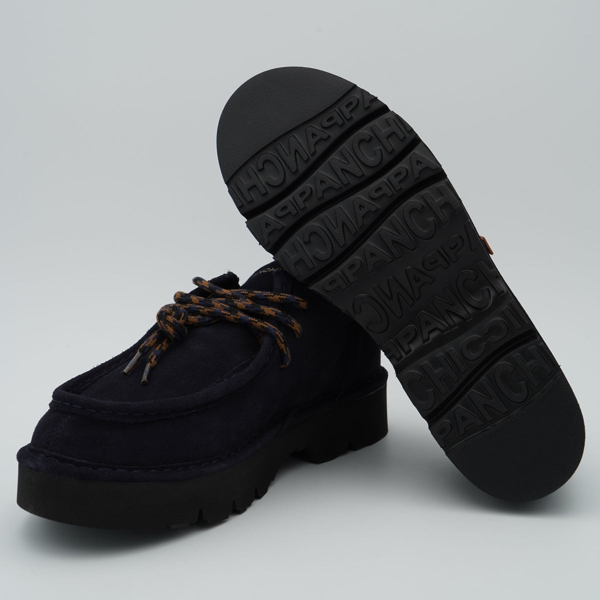 Scarpa Panchic Dune P009M014 T025 Space Blu in Camoscio con Lacci Tricolore e Suola Carrarmato in EVA