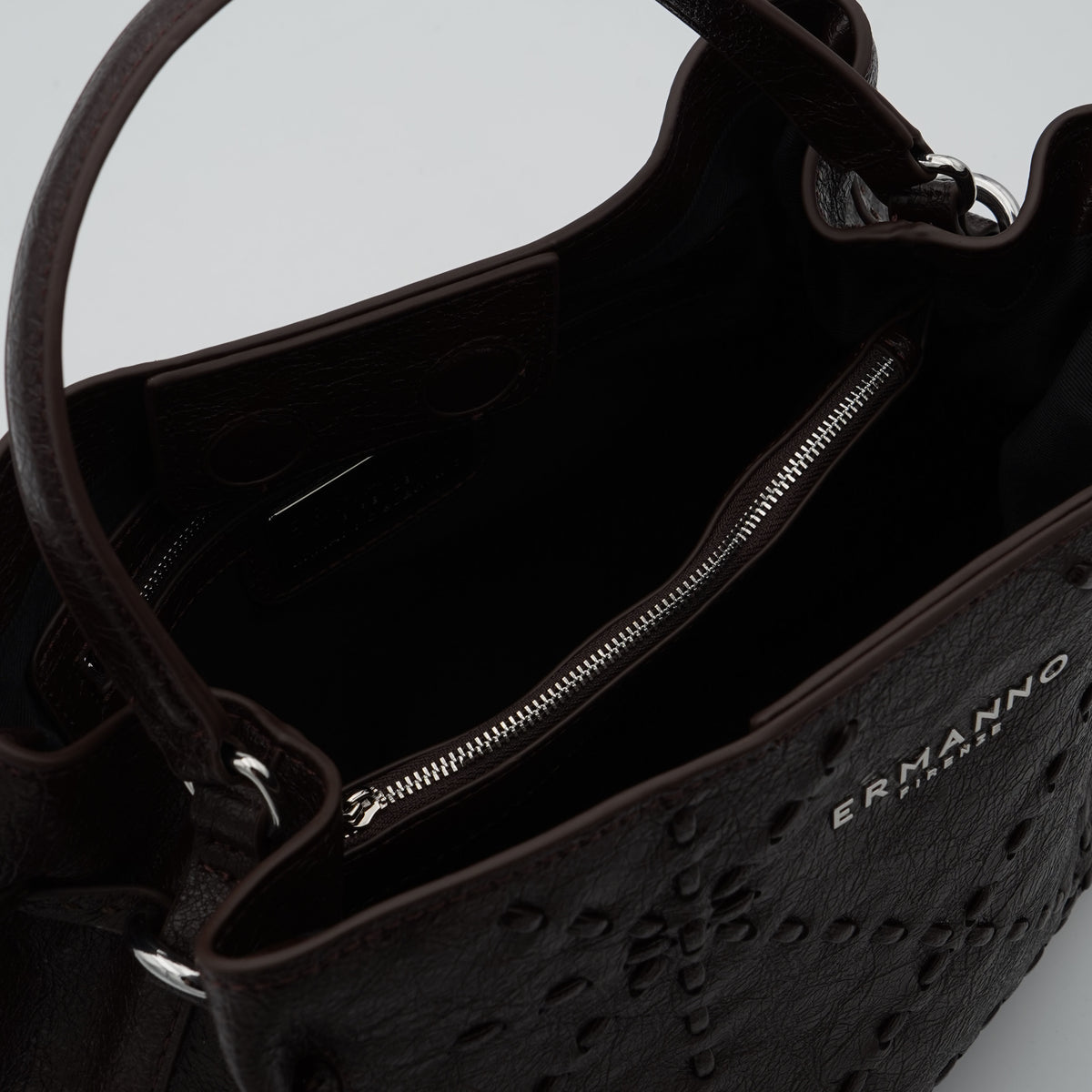 Borsa Ermanno Firenze by Ermanno Scervino Large Tote Brie 12402240 Marrone Scuro con Ricamo Floreale Tono su Tono, Doppio Manico e Logo