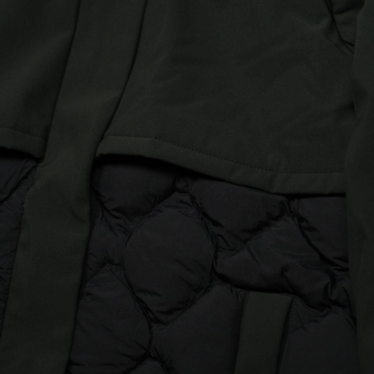 Giubbotto K-Way Siphane Hybrid Warm Shell K8161DW USY Nero con Cappuccio, Inserti Trapuntati e Imbottitura PrimaLoft Riciclata
