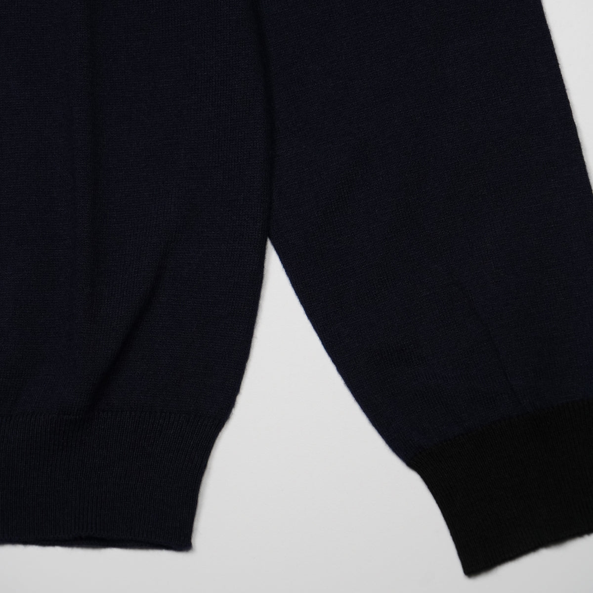 Maglione Girocollo SUN68 Sweater Elbow Contrast K46160-07 Navy Blue in Lana e Cotone