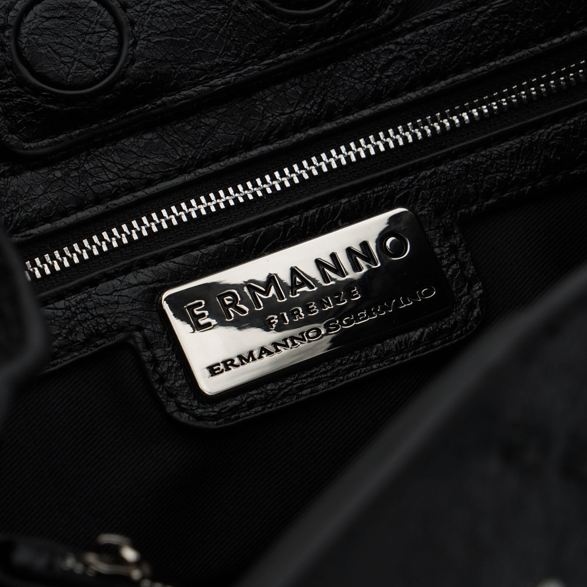 Borsa Ermanno Firenze by Ermanno Scervino Large Tote Brie 12402240 Nera con Ricamo Floreale Tono su Tono, Doppio Manico e Logo