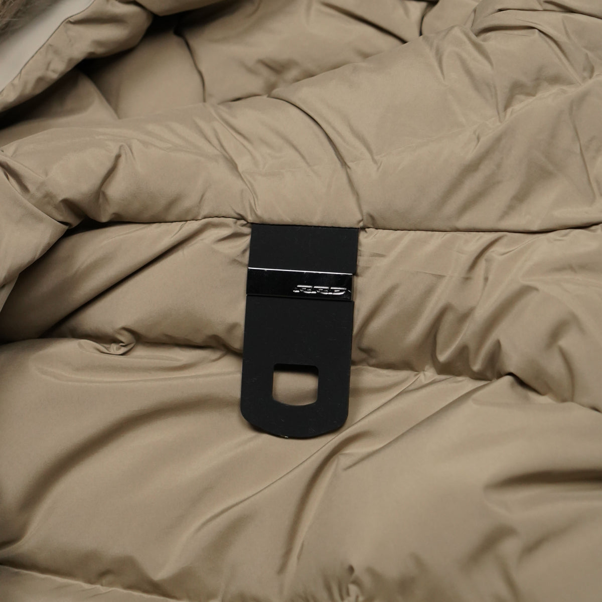 Piumino Lungo RRD W26511F Montecristo Long Fur 87 Beige