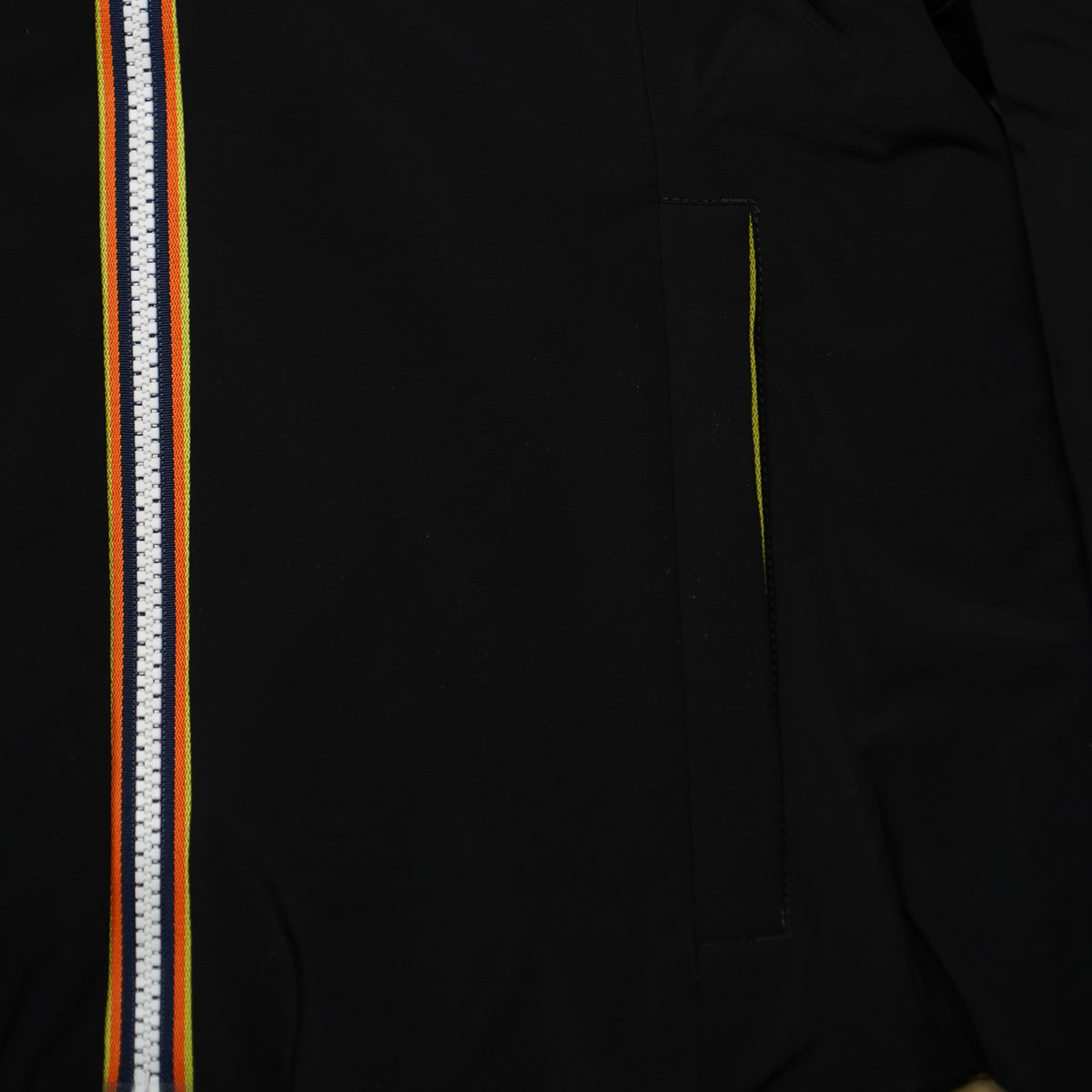 Giubbotto K-Way Lily ST Warm Double K6128TW DBN Nero e Beige Reversibile con Cappuccio e Imbottitura in Ovatta